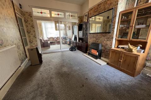 48 Farcroft Avenue, Birmingham, B21 8AG