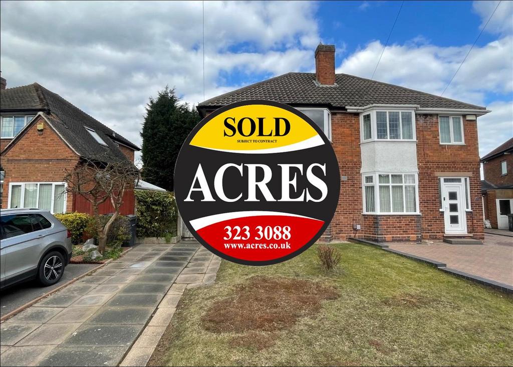 Finch Drive, Streetly, Sutton Coldfield 3 bed semidetached house £