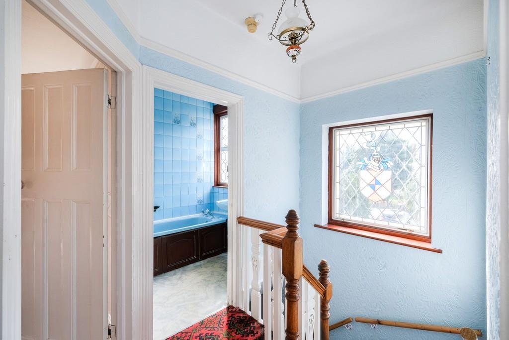 2 Blake Hall Crescent-2 resized.jpg