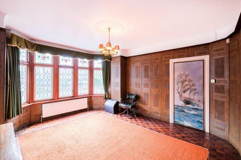 2 Blake Hall Crescent, London, E11 3RH