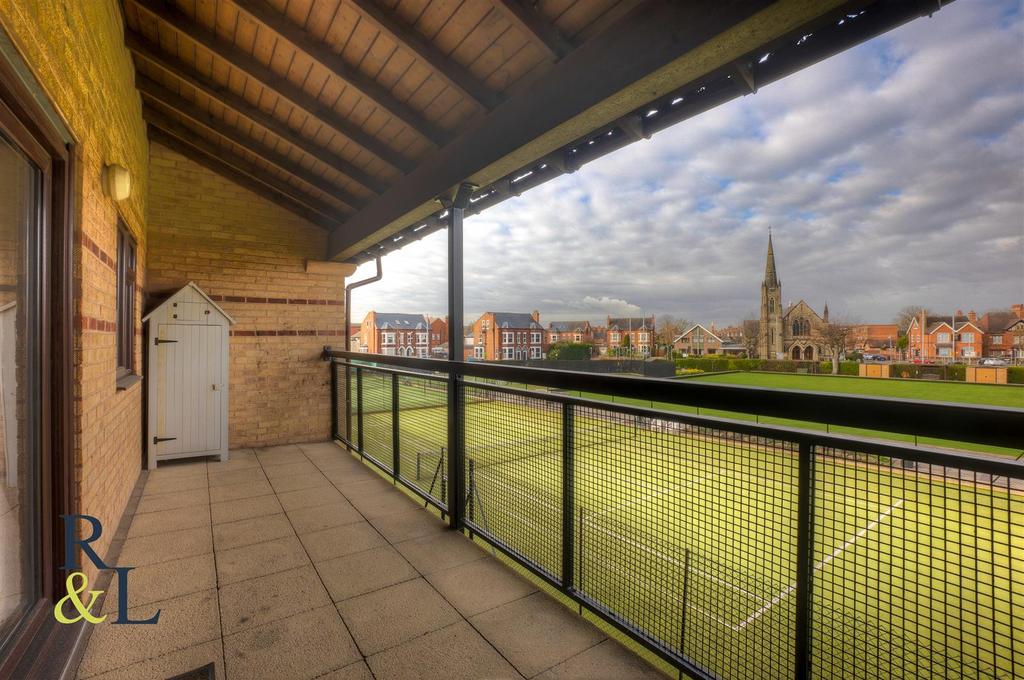 Marlborough Court, West Bridgford, Nottingham 2 bed retirement property