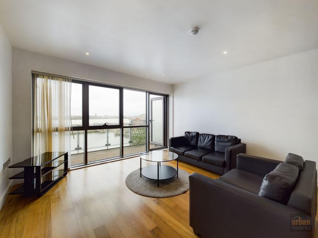 Waterside, Liverpool 2 bed apartment £900 pcm (£208 pw)