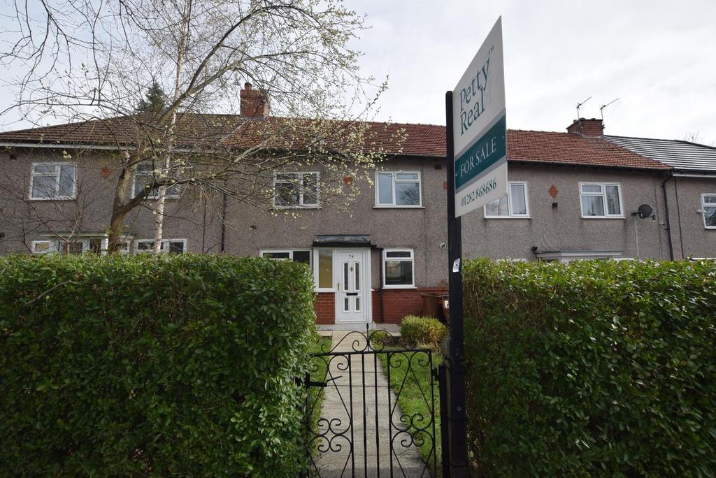 Harrison Drive, Colne 3 bed terraced house for sale £115,000