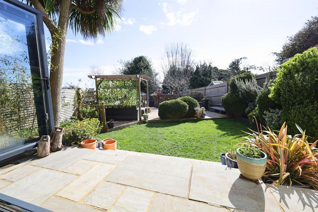 Northease Drive, Hove 4 bed semidetached house for sale £650,000
