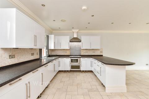4 bedroom link detached house for sale, King Street, Margate, Kent