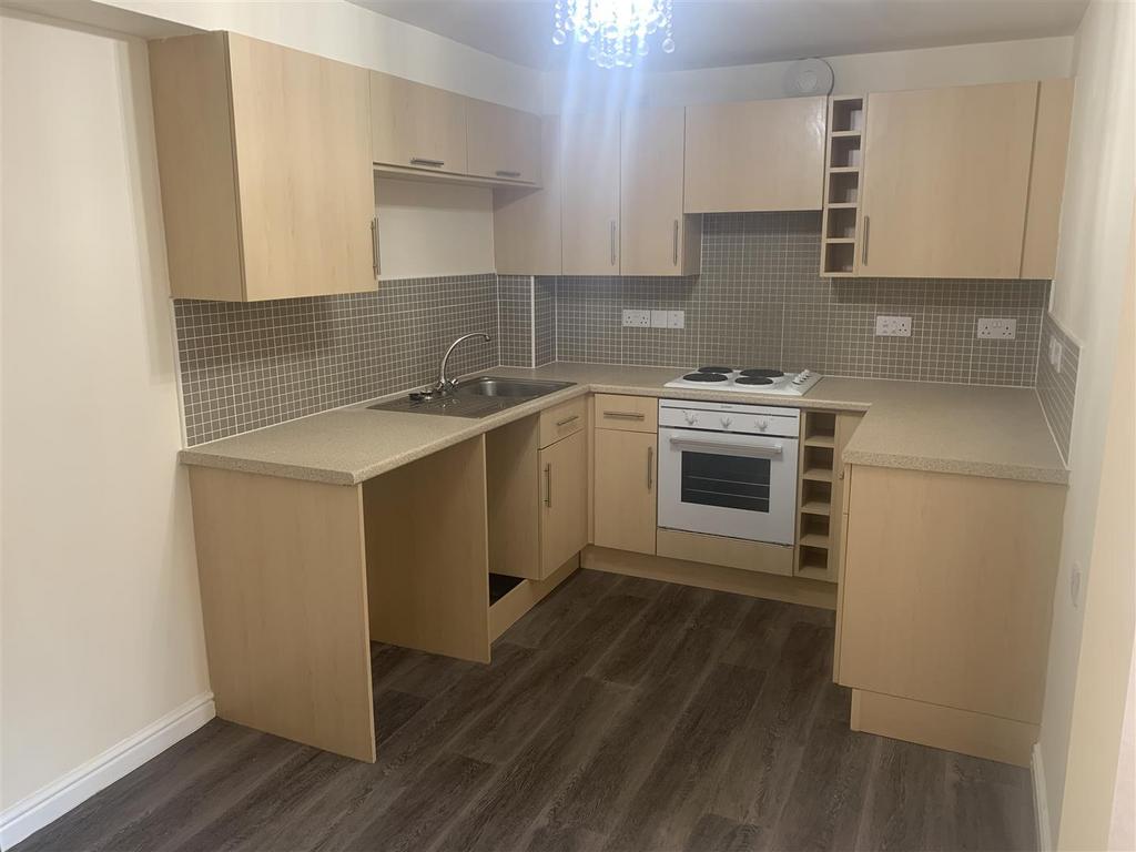 Oak Avenue, Old Goole 2 bed flat £495 pcm (£114 pw)