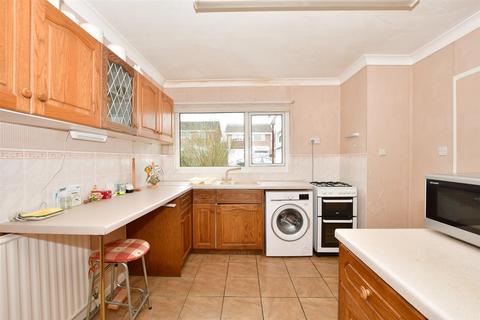3 bedroom detached house for sale - Kings Road, Cowplain, Waterlooville, Hampshire