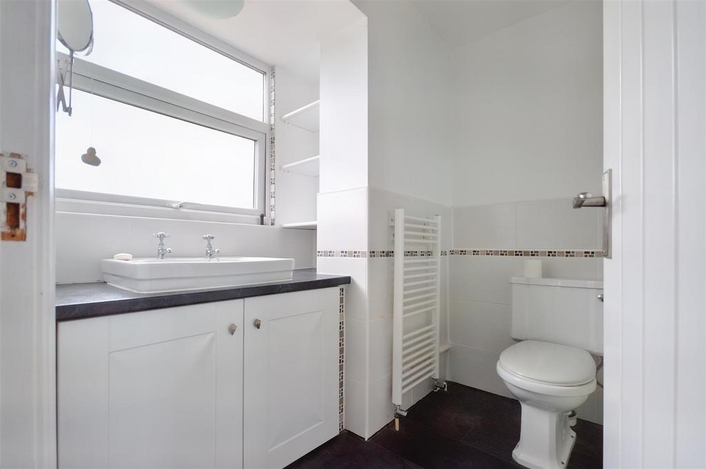 Ensuite