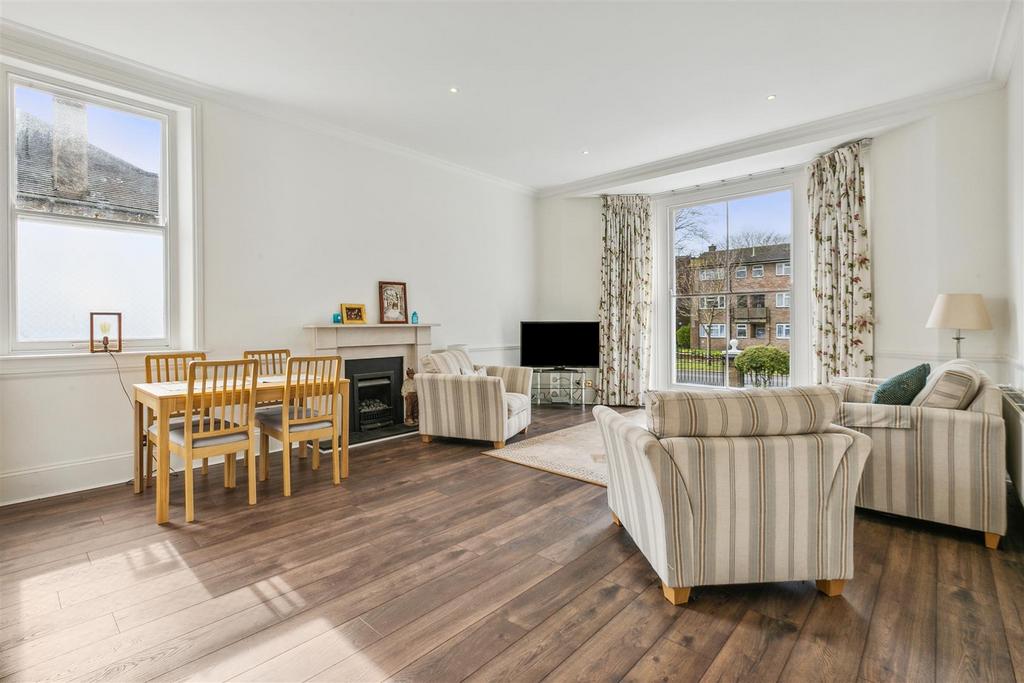 Bolton Road, London, W4 1 Bed Flat For Sale - £575,000