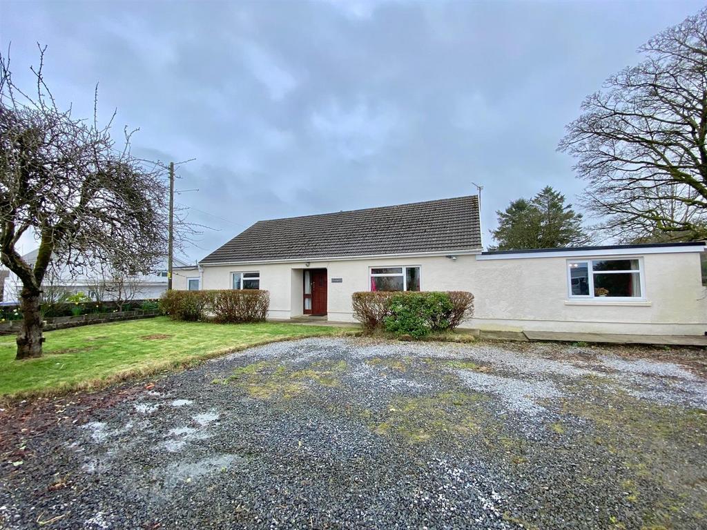 Tavernspite 4 bed detached bungalow for sale £337,000