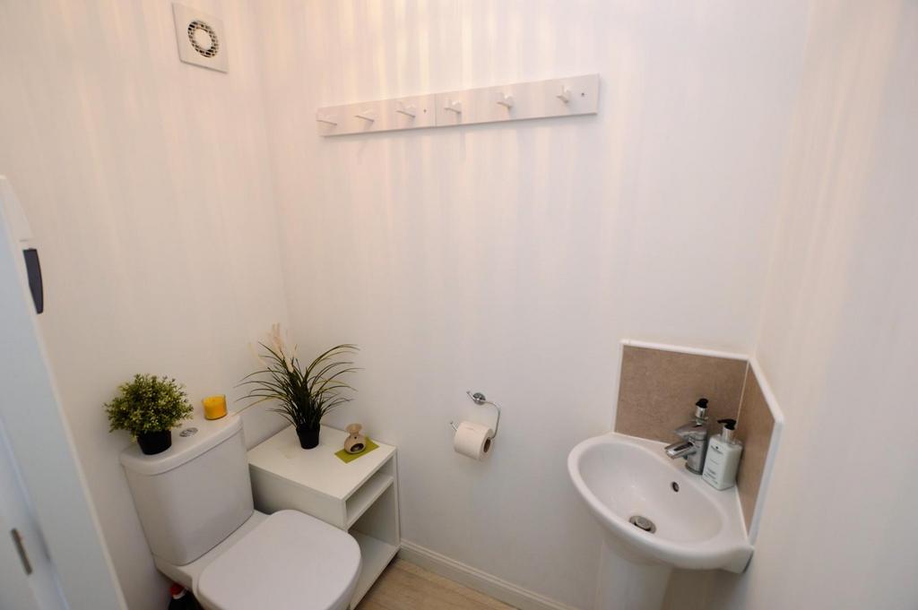Ground floor WC