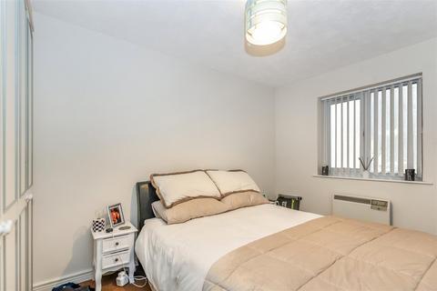 Flat 1, Merton Court Church Road, Welling, DA16 3DD