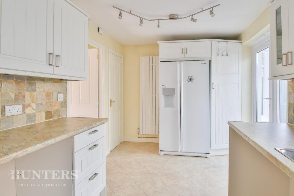 Dining kitchen
