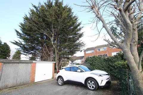 1b Crayford Road, Dartford, DA1 4AN