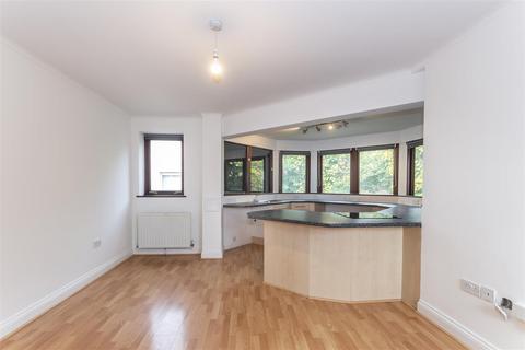 176 Old Road, Crayford, Dartford, DA1 4DY