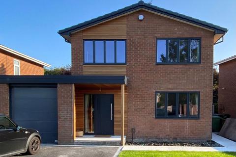 3 bedroom detached house to rent - 18 Devonshire Dr, Alderley Edge, SK9 7HT