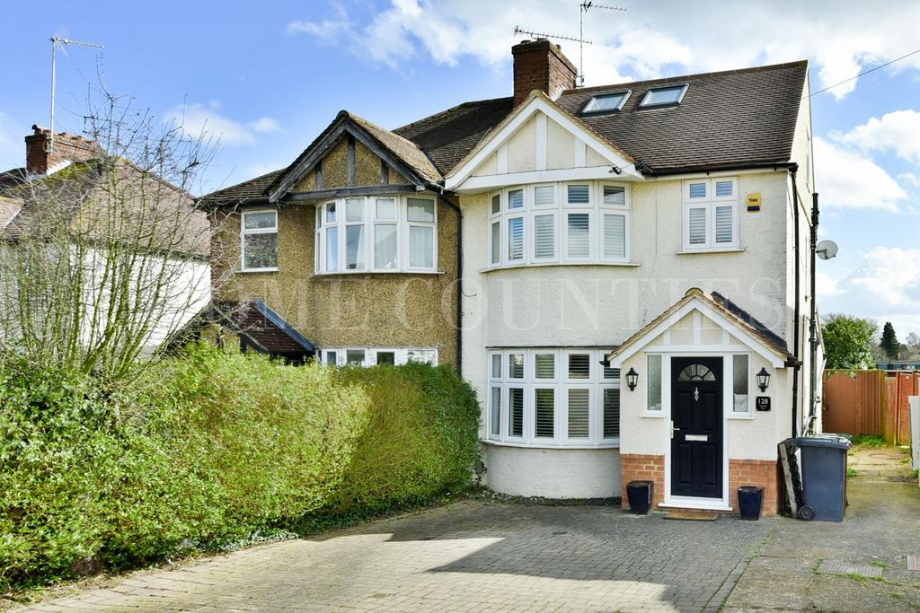 Auckland Road, Potters Bar, EN6 4 bed semidetached house £699,950
