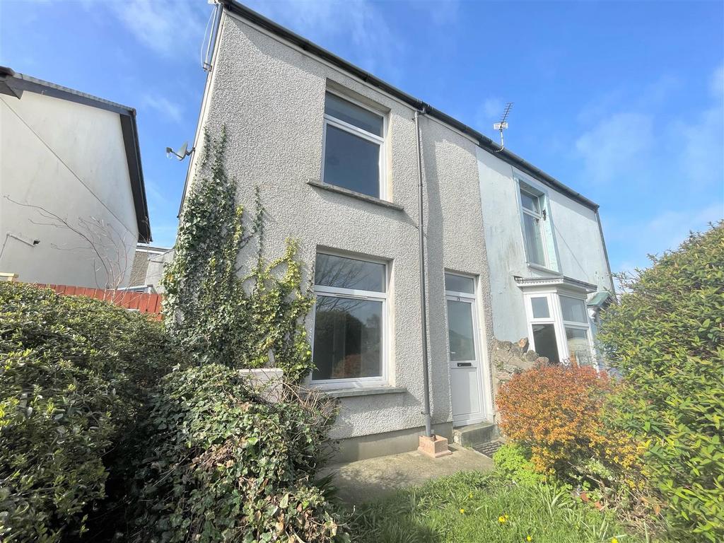 Dunns Lane, Mumbles, Swansea 2 bed semidetached house for sale £320,000