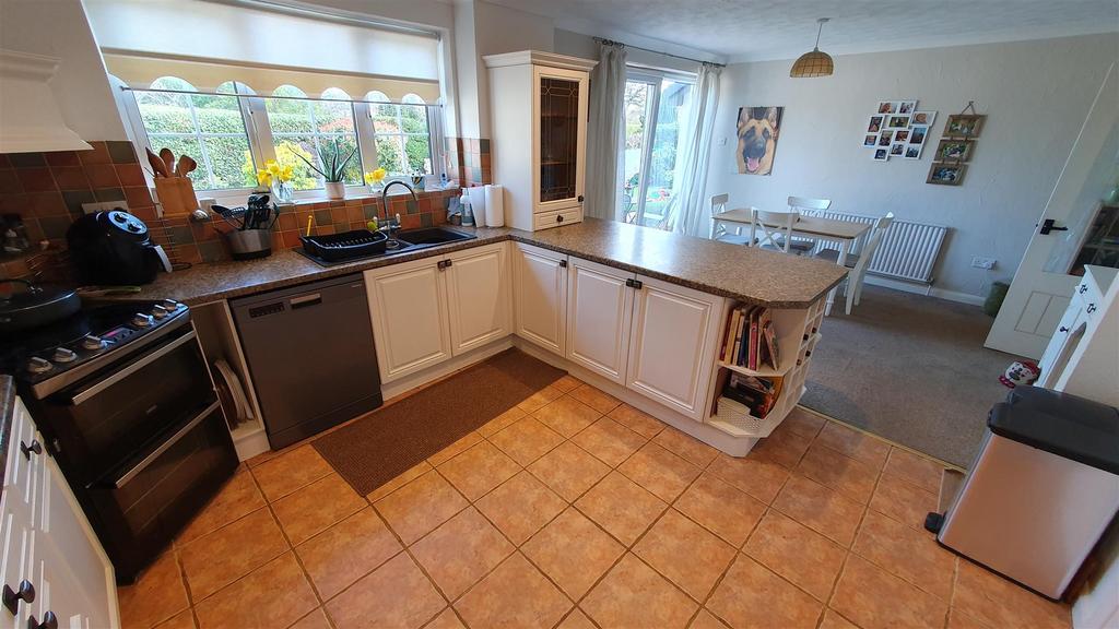 Fairfield Street, Bingham 4 bed detached house for sale £645,000