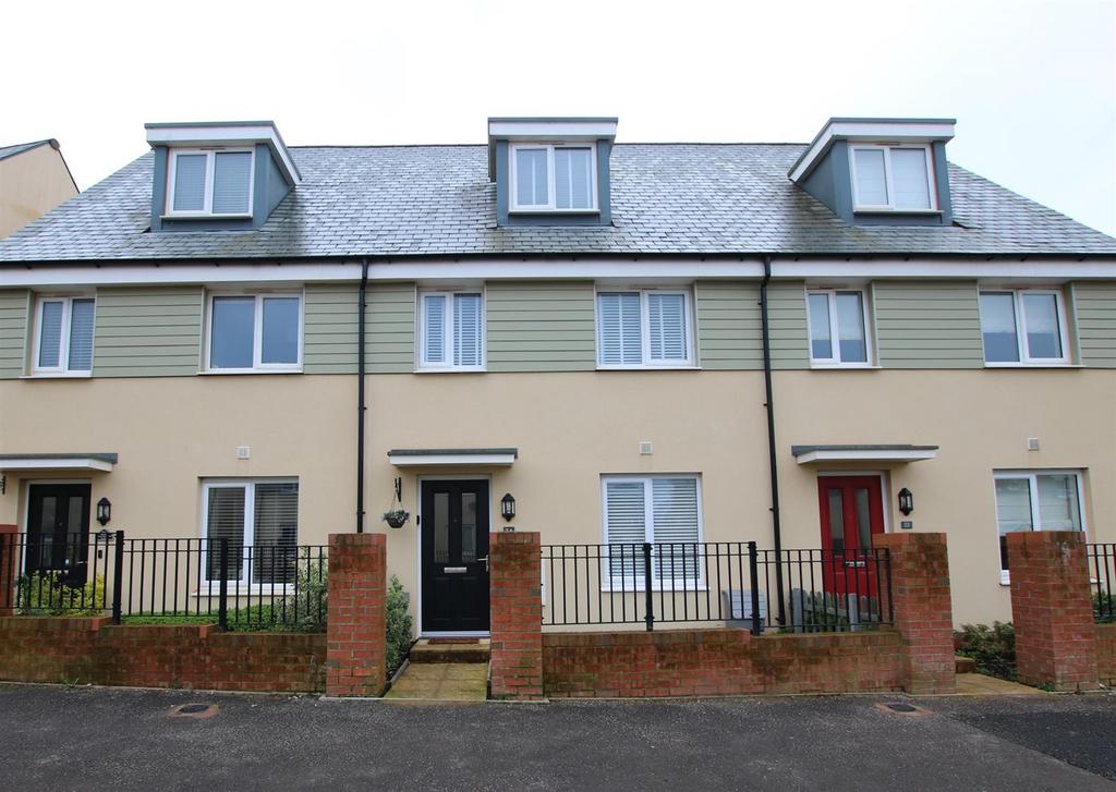 Rush Meadow Road, Cranbrook, 3 bed townhouse to rent £1,450 pcm (£335 pw)