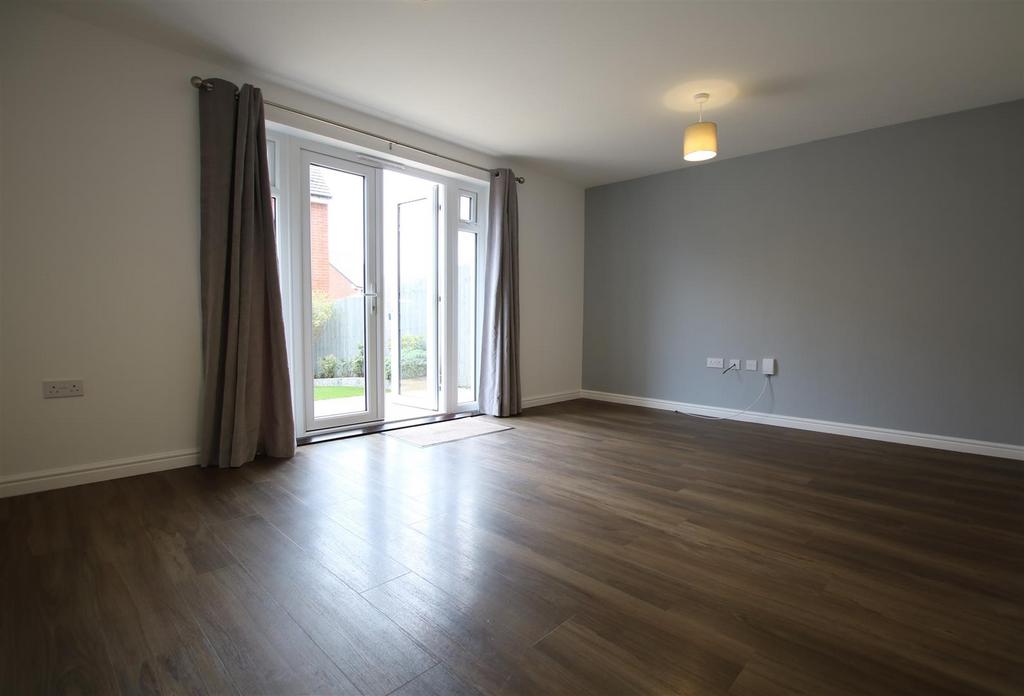 Living Room 1.JPG