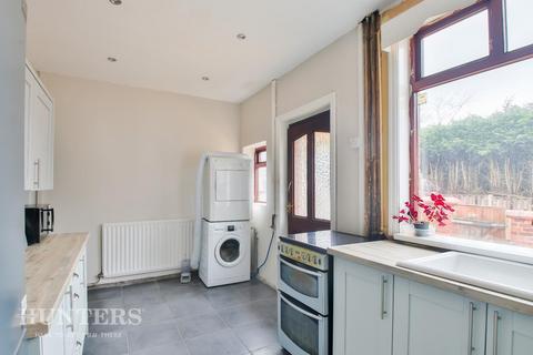 39 Ralstone Avenue, Oldham, OL8 1LY