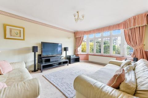 27 Waverley Road, Epsom, KT17 2LJ