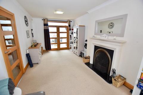 620 Allesley Old Road, Coventry, CV5 8GB