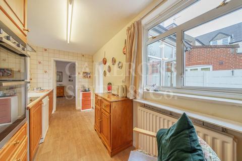 95 Dartmouth Road, London, NW2 4ER