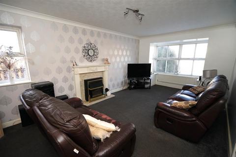 28 Aire Drive, Bolton, BL2 3FX