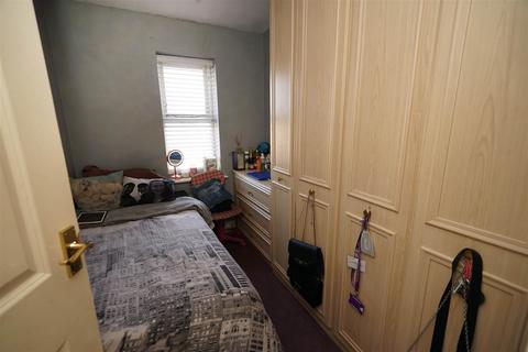 28 Aire Drive, Bolton, BL2 3FX