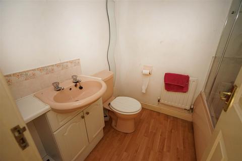 28 Aire Drive, Bolton, BL2 3FX
