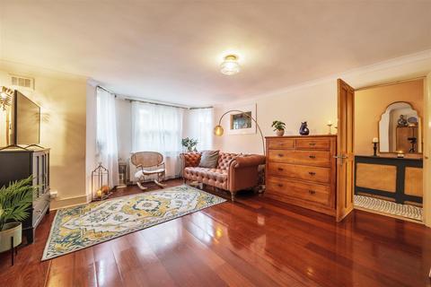 2 bedroom apartment for sale - St. James Road, Surbiton