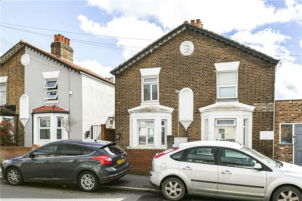 Northwood Road, Thornton Heath, CR7 3 bed semidetached house for sale