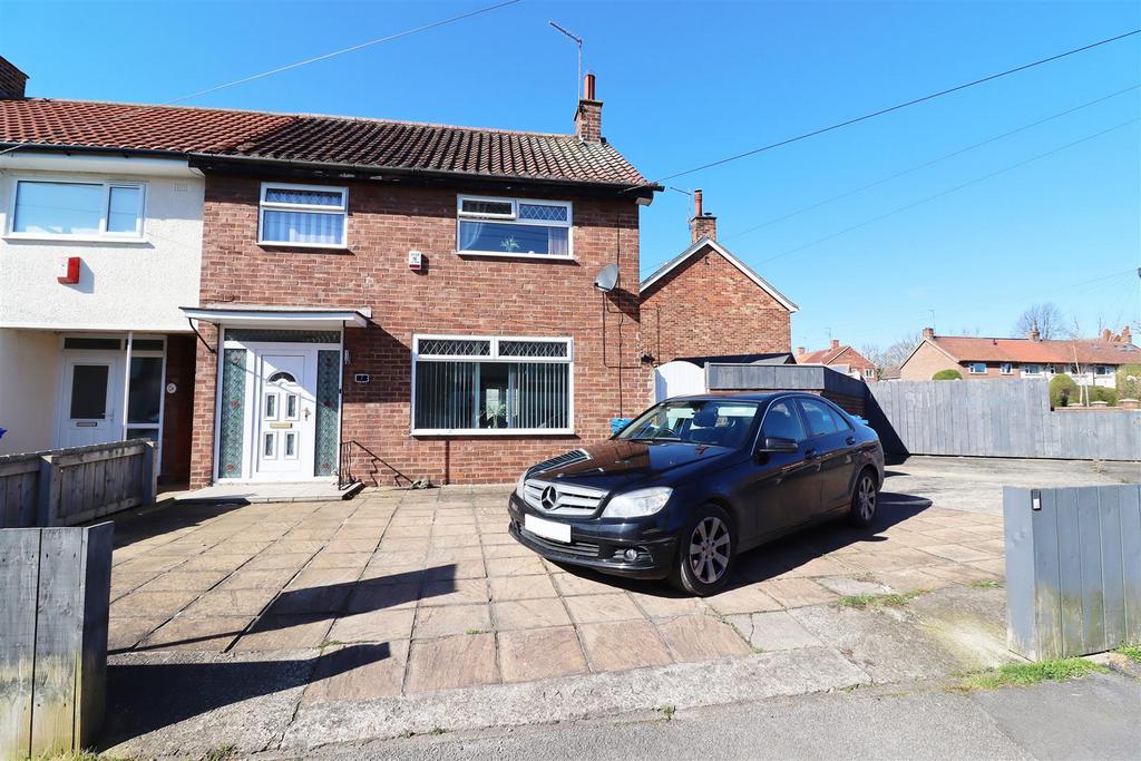 Danes Drive, Hessle 3 bed end of terrace house for sale £155,000