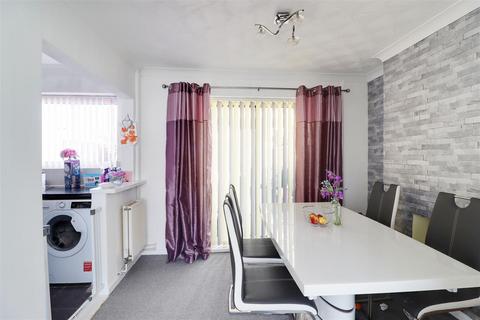 7 Danes Drive, Hessle, HU13 0BT