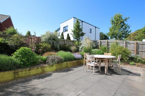 4 Dukes Walk, Exeter, EX2 7FQ