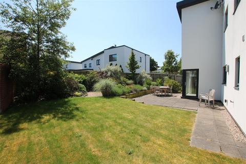4 Dukes Walk, Exeter, EX2 7FQ