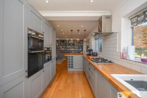 13 Amberley Close, Bristol, BS16 2RR