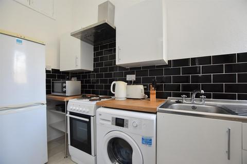 1 bedroom flat for sale, Ellenslea Road, St. Leonards-On-Sea