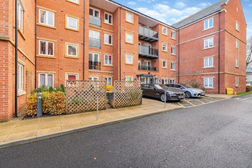 8577342-exterior05.jpg