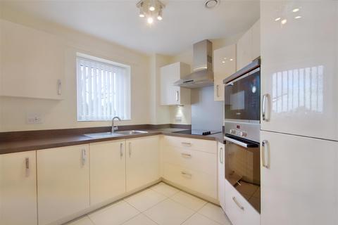 2 bedroom apartment for sale, Thorneycroft, Wood Road, Tettenhall, WV6 8PR