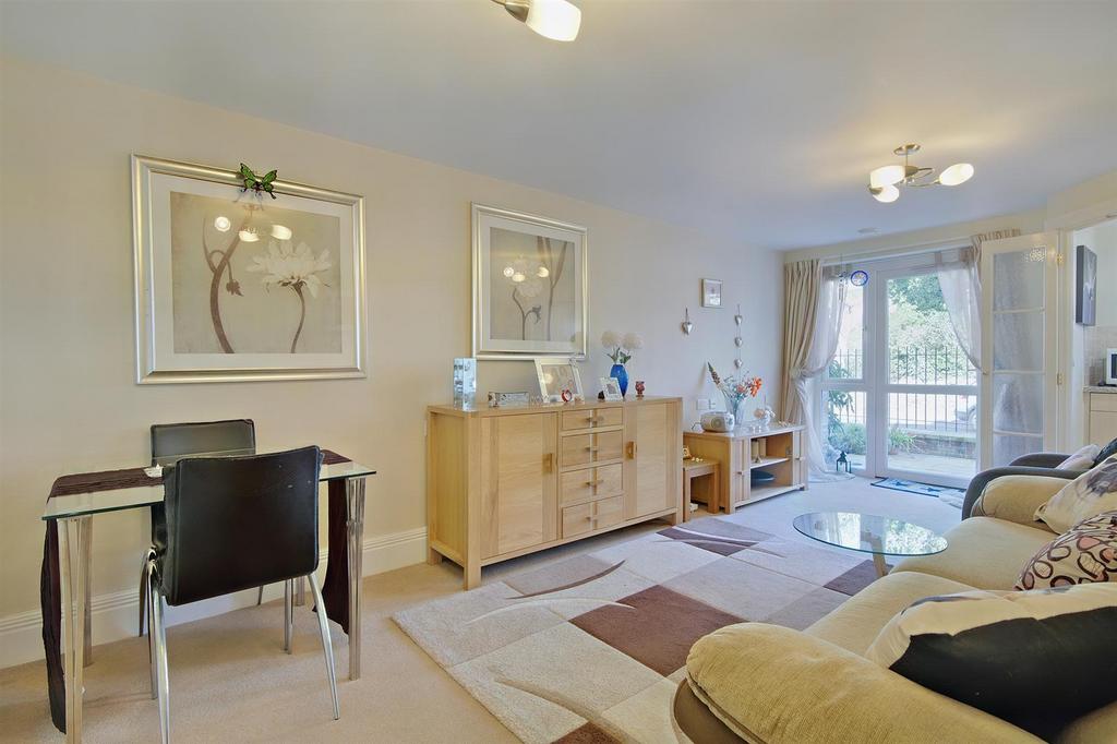 Living Room: