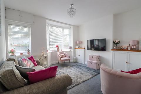 45 Crawley Road, Horsham, RH12 4DS