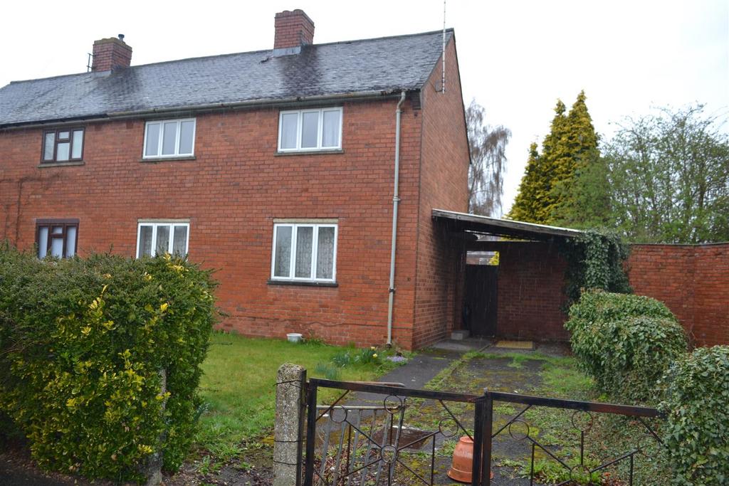 Churchill Avenue, Leominster 3 bed semidetached house for sale £185,000