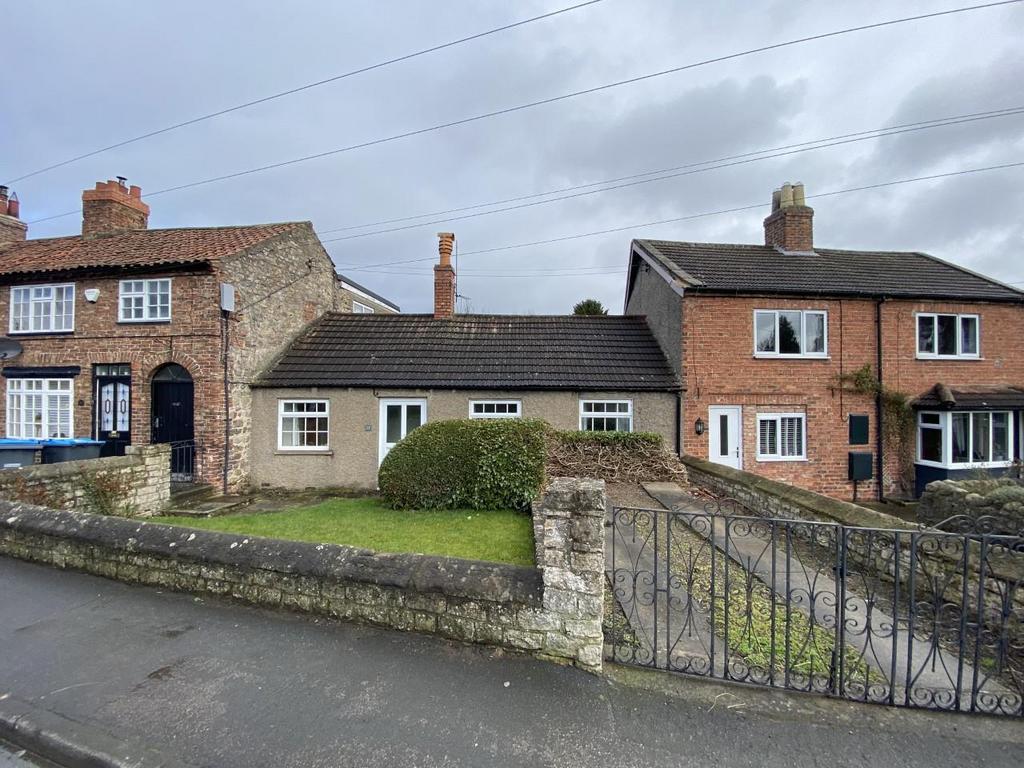 South End, Bedale 3 bed terraced bungalow for sale £200,000