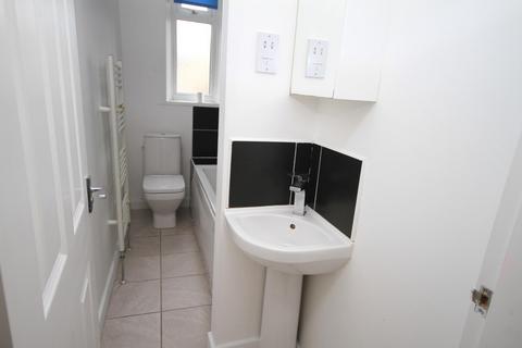 12 Bromet Place, Bradford, BD2 3BH