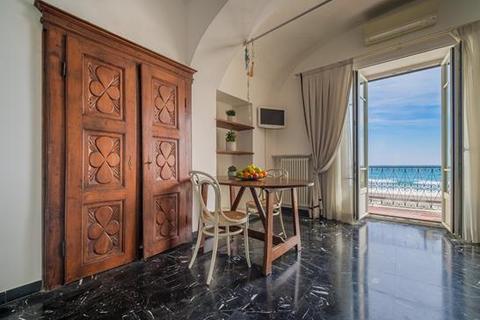 2 bedroom apartment, Alassio, Liguria