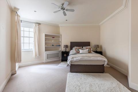 2 bedroom apartment for sale, Lyall Street, London, SW1X