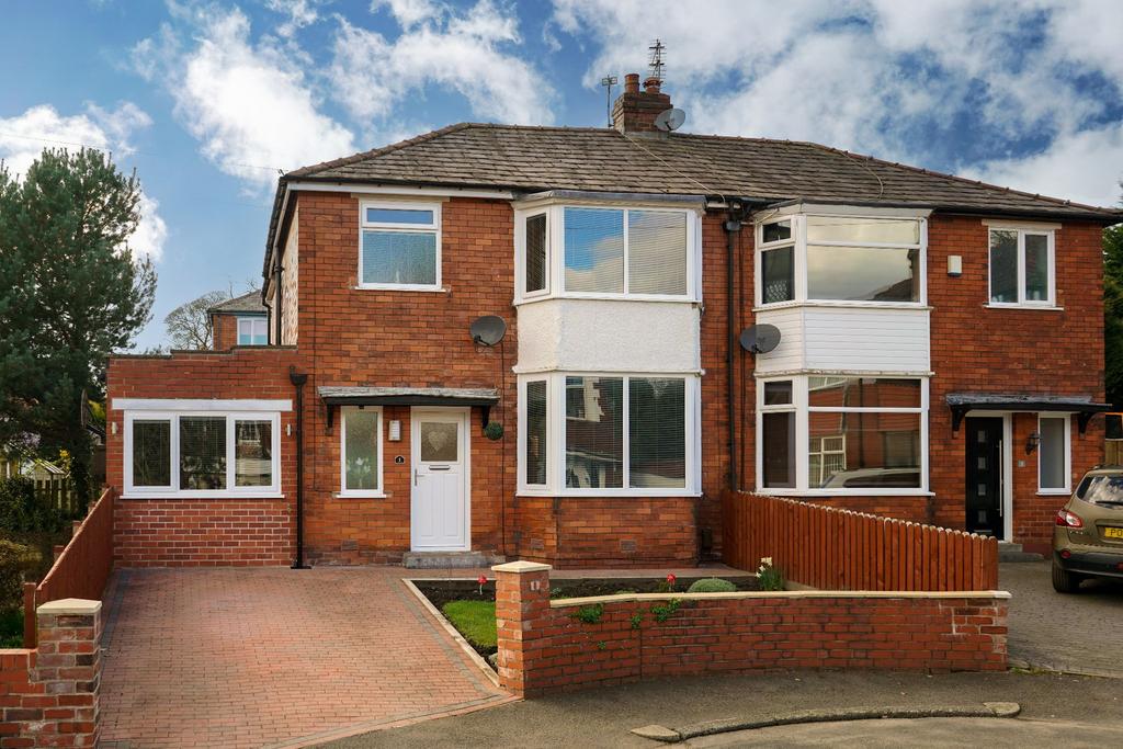 Ringley Grove, Sharples, Bolton, BL1 3 bed semidetached house for sale